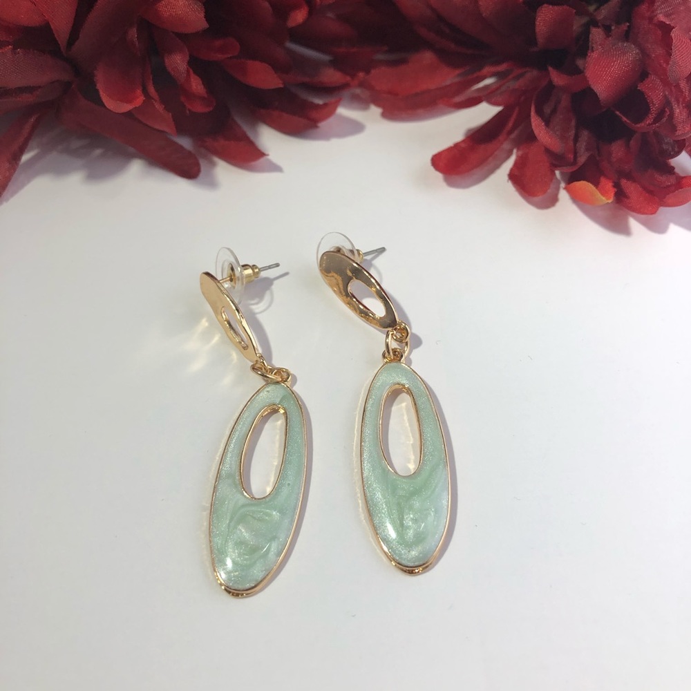 Clarissa Earrings 💛🔥